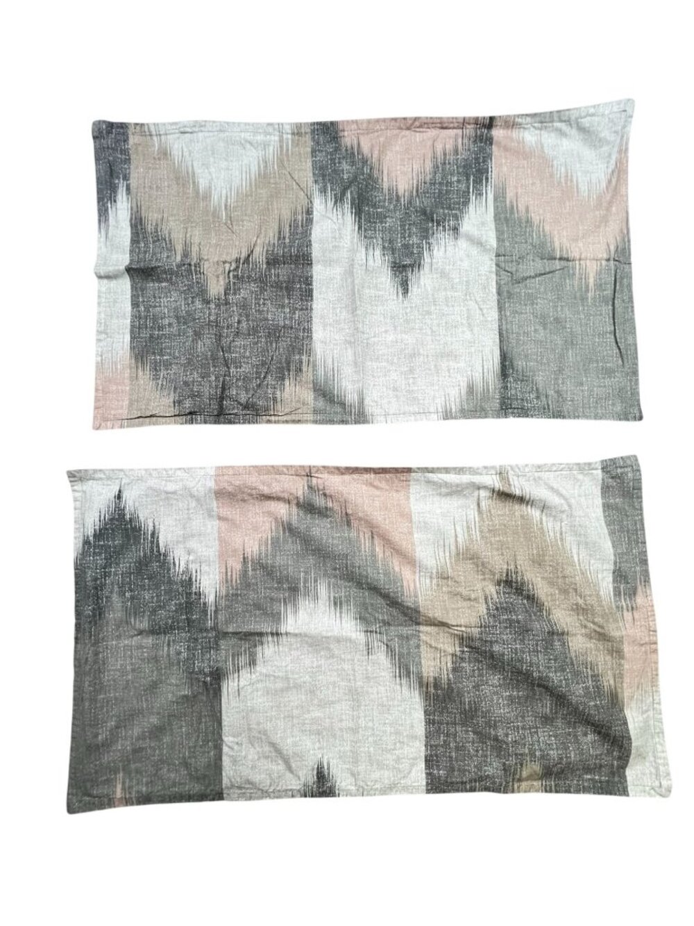 Lot Of 2 Ink+Ivy 100% Cotton Chevron Print Reversible Pillow Shams 20 x 35 in